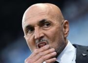 “Spalletti di Juventus: Bisa Menyatukan Tim atau Malah Menambah Masalah?”