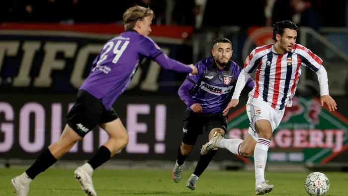 [Nathan Tjoe-A-On] Cetak Sejarah dengan Gol Perdana di [Willem II] Tilburg!
