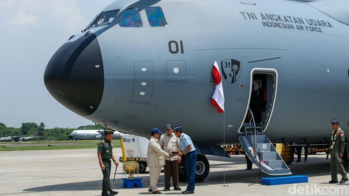 **Prabowo Mau Tambah 4 Unit Airbus A400: Strategi Bisnis yang Menggiurkan**