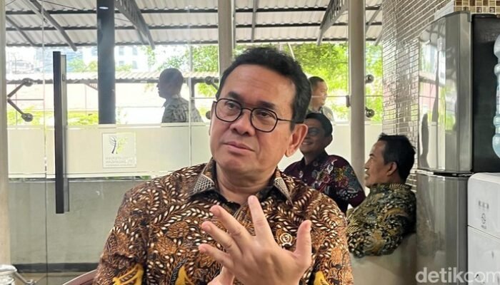 Mendag Bakal Bertemu Maman Bahas Nasib Pedagang Baju Bekas Impor – Alternatif 1