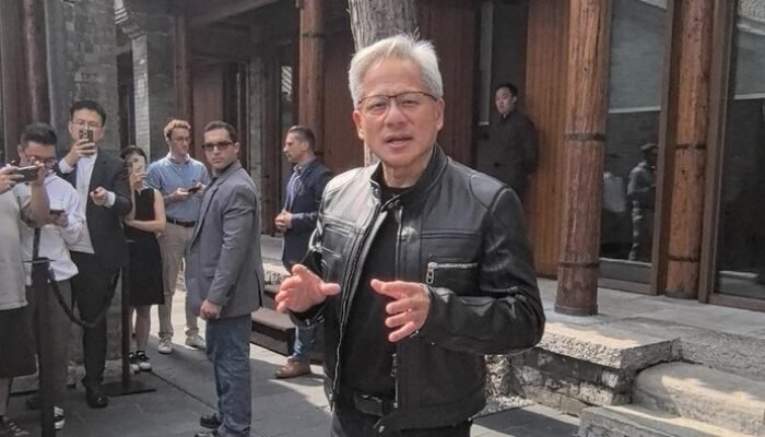 Orang Terkaya Dunia Ramal China Bakal Kalahkan AS dalam Perang Ekonomi Global