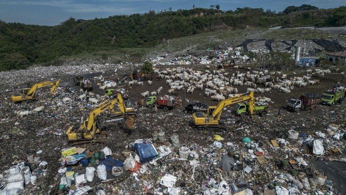 Sampah RI Jadi 452 MW, 10 Hari Transformasi Usaha!