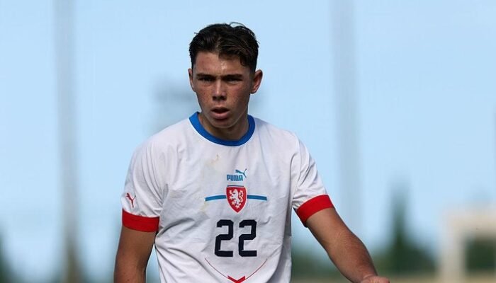 “Dari Bayangan Ayah, Anak Buffon Hattrick 2 Kali untuk Tim Bukan Italia!”