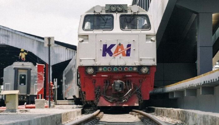 “Memanfaatkan Tiket Kereta Libur Nataru Diskon 30%, Bisa Dibeli Sekarang!”