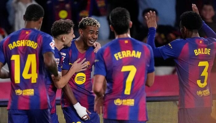 Pelatih Fisik Barcelona: Penyebab Cedera atau Pencuci Otak?