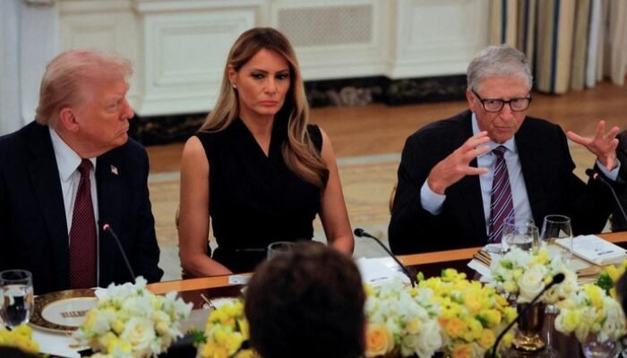 Trump Tiba-tiba Sanjung Microsoft: Solusi Mengejutkan untuk Krisis Listrik