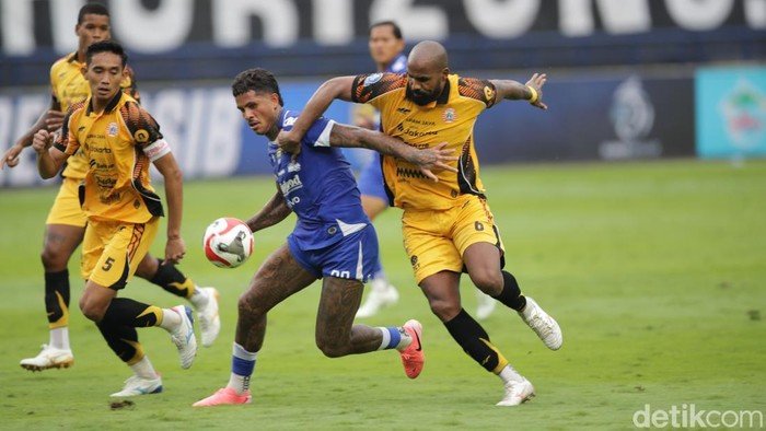 Dukungan John Herdman kepada Rizky Ridho dalam Persib Vs Persija