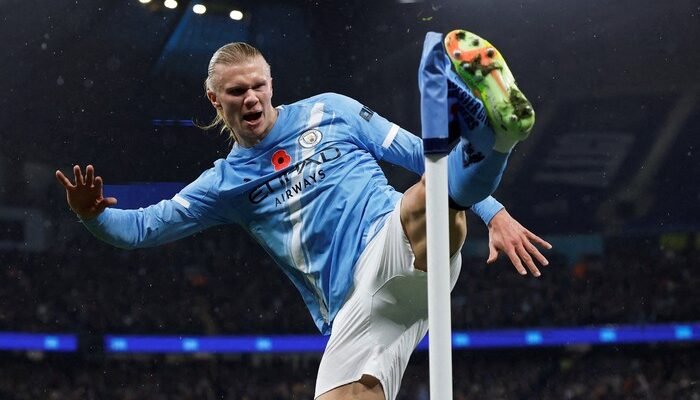 **Anfield Jatuh di Tangan Haaland, Sisa Satu Stadion di Liga Inggris!**