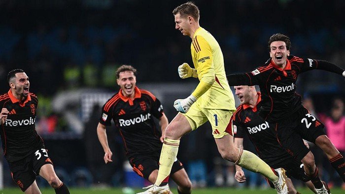 **Pertama dalam 40 Tahun, Como Menuliskan Sejarah di Coppa Italia**