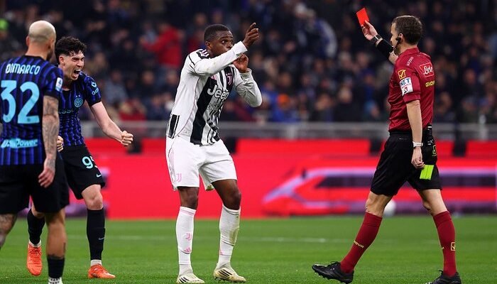 Chivu: Kontroversi Kalulu? Kontak Ringan, Tapi Tetap Kontak