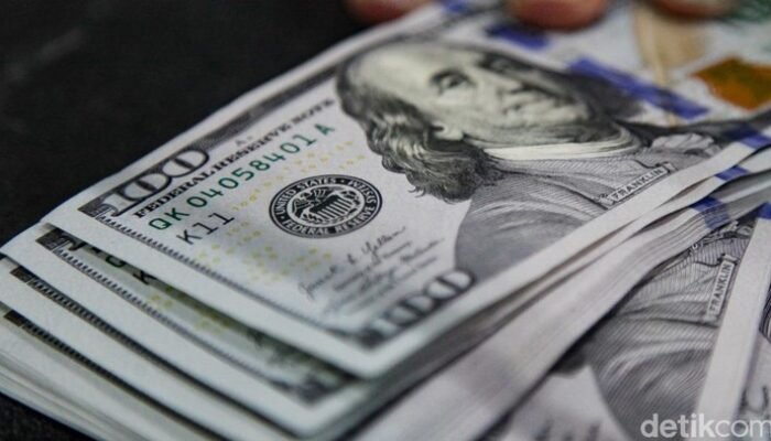 Dolar AS Tekuk Rupiah ke Rp 16.780 – Update 1