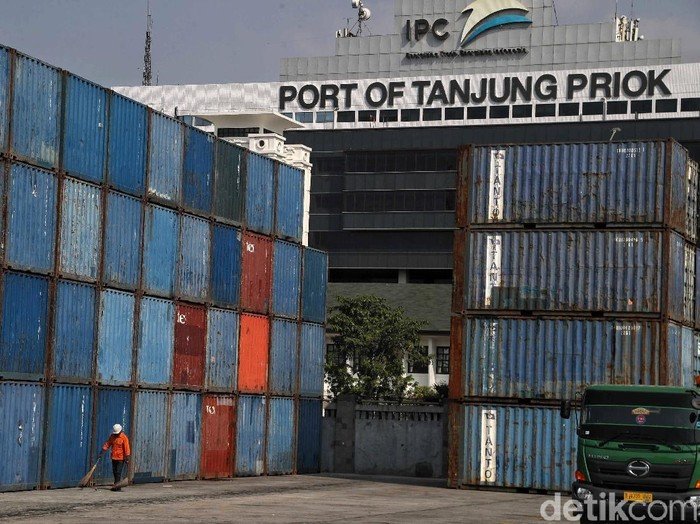 Banjir Impor Tapi Neraca Dagang RI Masih Unggul, Kok Bisa?