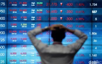 [Bos Bursa: Apa yang Sebenarnya Terjadi di Balik Penurunan IHSG 4%?]