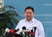 Prabowo Soroti Peran Rockefeller dan World Bank dalam MBG, Ungkap Manfaat bagi Bisnis Lokal.