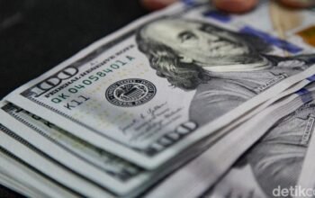 Nilai Tukar Dolar AS Menguat Dekati Rp 17.000 – Update 3