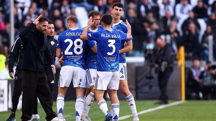 Fabregas Geram, Diskusi Pemain Como Soal Liga Champions成 Masalah!