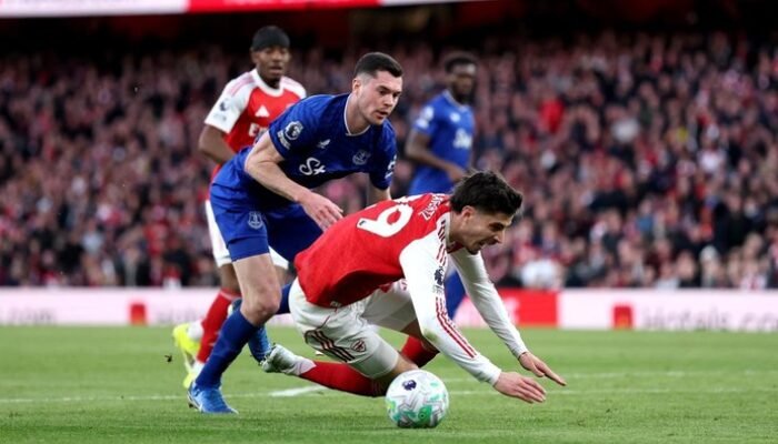 “Babak I: Calafiori Jadi Pahlawan Tak Terduga, Arsenal Vs Everton 0-0, Pertandingan yang Tidak Mungkin”