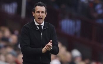 “Man United vs Aston Villa: The Villa Sadar Akan Jalani Laga Berat” – Apakah Ini Akhir dari Dominasi Setan Merah?