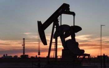 “Perang AS vs Iran: Harga Minyak Siap Meledak, Bisnis Terdampak?”