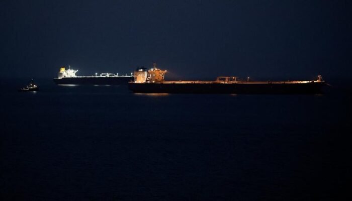 “Bocoran Negara yang Kapal Tankernya Direstui Iran Lewat Selat Hormuz: Ancaman Baru di Dunia Energi”