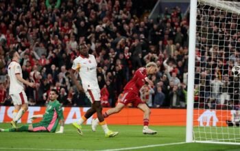 Liverpool Vs Galatasaray: The Reds Gemburkan Eropa dengan Kemenangan 4-0!
