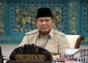 **”Potong Pengeluaran Akal-akalan: Prabowo Ungkap Rp 308 Triliun yang Dihemat, Apakah Ini Solusi untuk Krisis Ekonomi?”**